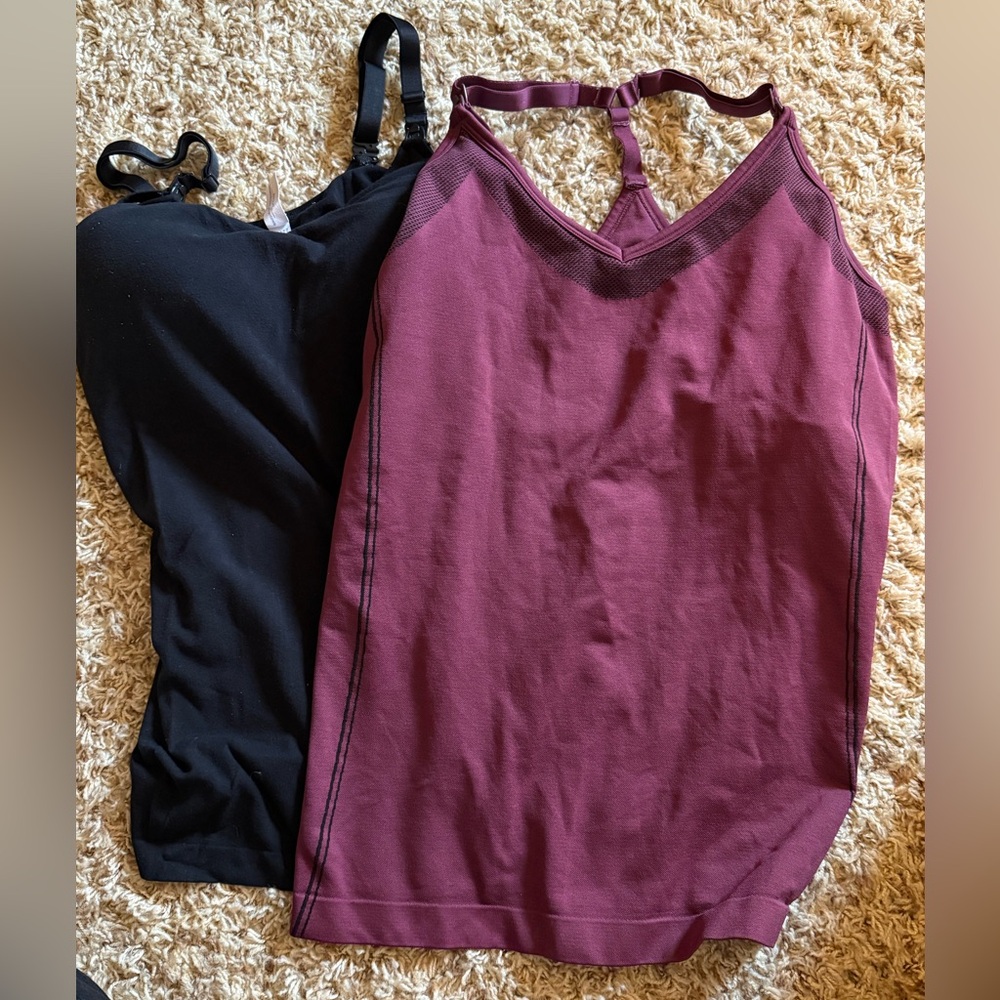 Medium Breastfeeding tanks Gilligan & O'Malley / Auden Burgundy/black  Tank Top